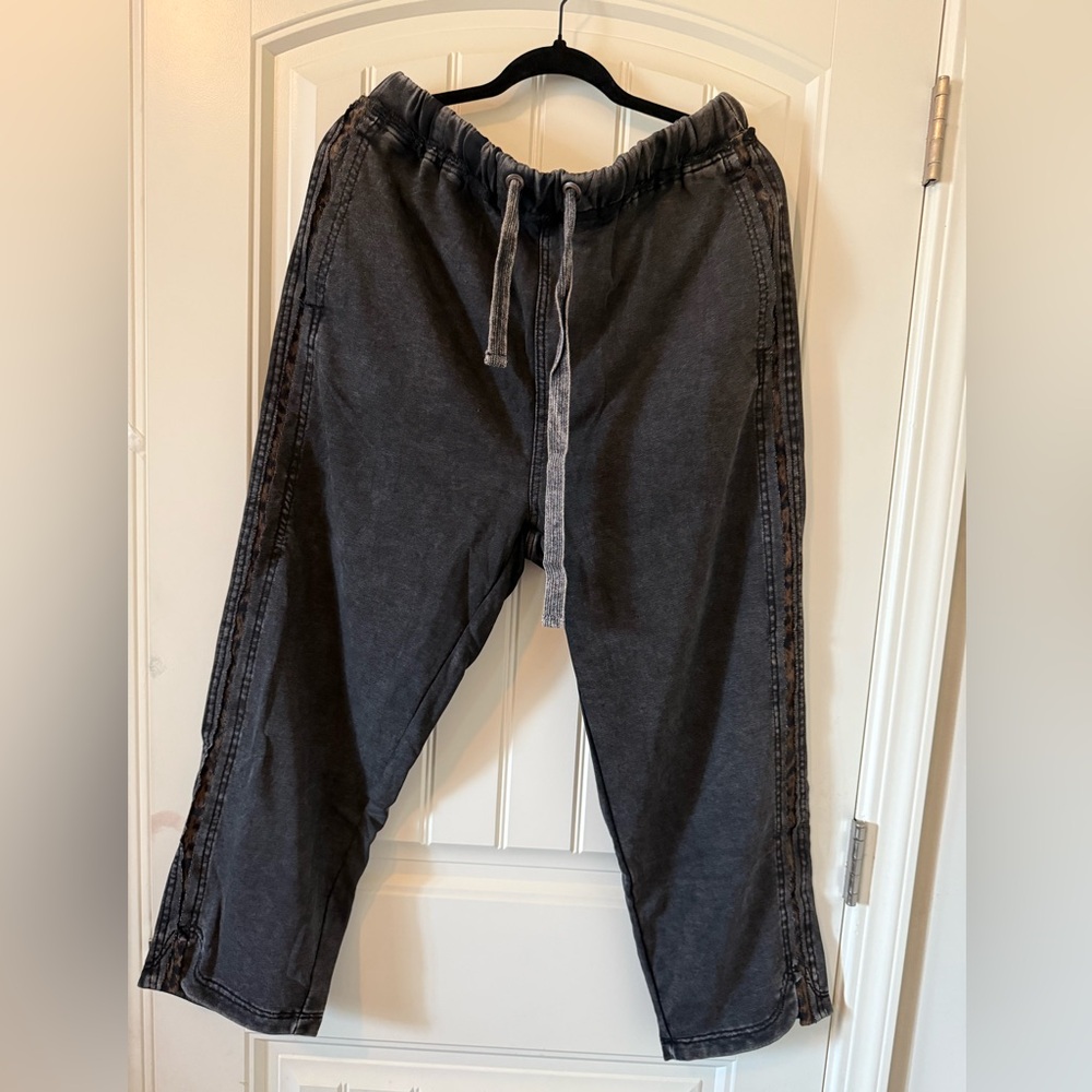 Oli & Hali Charcoal Jogger Pants